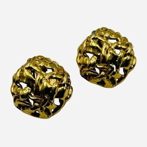 Incredible Ciner Modernist Woven Dome Clip Earrings